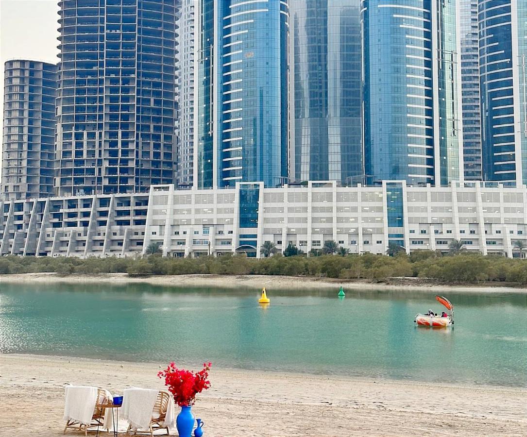 Abu Dhabi Cozy Mangrove View, Seaview 1 Bedroom 1 Partition Apartment Not Hotel Dış mekan fotoğraf